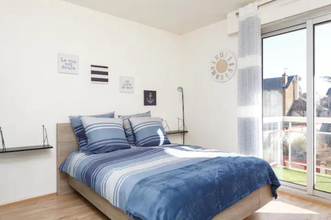 Appartement Cozy : 10/15 min des Champs Elysée Sartrouville Exterior foto
